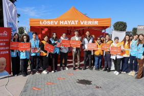 Yalova Belediyesi’nden LÖSEV’e Anlamlı Destek: “Sevginle İz Bırak” Çadırında Umut Buluşması