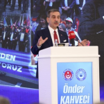 Türk Sağlık-Sen 8. Olağan Genel Kurulu Coşkuyla Tamamlandı: Önder Kahveci Güven Tazeledi