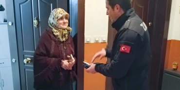 ÇİFTLİKKÖY ZABITASI KAYIP CÜZDANI ŞENAY TEYZE’YE ULAŞTIRDI