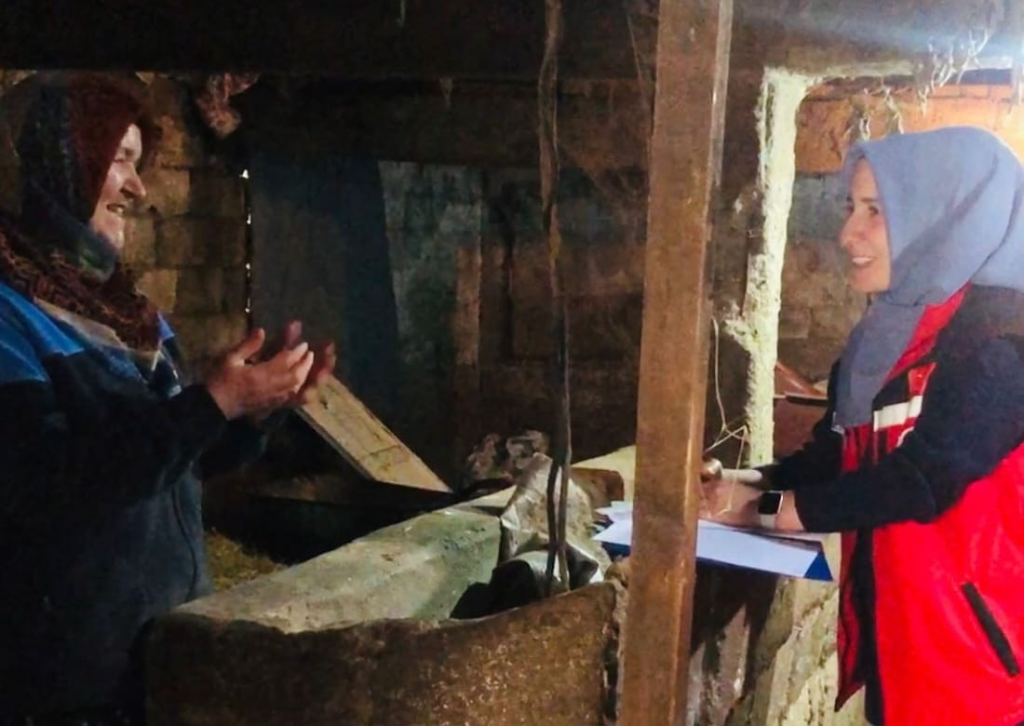 Yalova’da “Gebe İnek ve Sağlıklı Buzağı” Projesi Başladı: Teknik Ekip Sahaya İndi