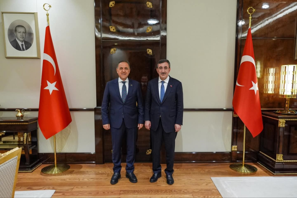 Yalova Valisi Dr. Ahmet Hamdi Usta’dan Cumhurbaşkanı Yardımcısı Cevdet Yılmaz’a Nezaket Ziyareti