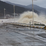 Marmara’da Fırtına Alarmı: Esenköy’de Deniz Taşkınları Hasara Yol Açtı