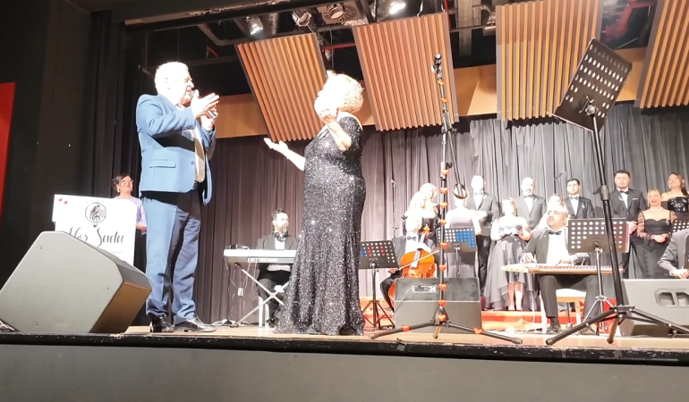 Hoş Sada Korosu, “Sevgiliye Şarkılar” Konseriyle Yalova’yı Büyüledi