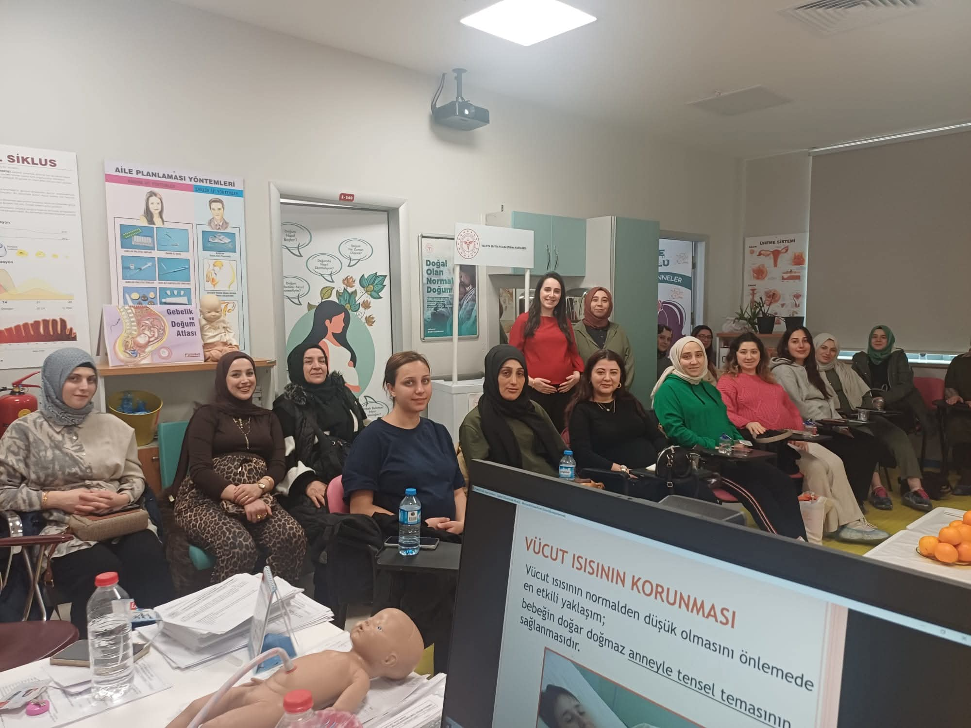 Yalova Eğitim ve Araştırma Hastanesi Gebe Okulu’nda 3. Tur Eğitim Programı Tamamlandı 6 Yalova Eğitim ve Araştırma Hastanesi Gebe Okulu’nda 3. Tur Eğitim Programı Tamamlandı