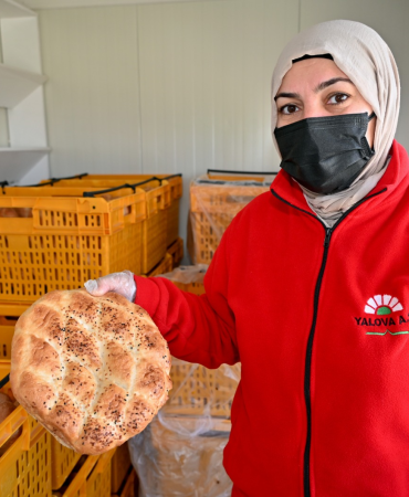 HALK EKMEK SATIŞ NOKTALARINDA UYGUN FİYATLI RAMAZAN PİDESİ SATIŞLARI BAŞLADI