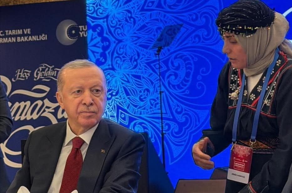 Yalovalı Üreticiler, Bakanlık İftarında Cumhurbaşkanı Erdoğan ile Buluştu 4 Yalovalı Üreticiler, Bakanlık İftarında Cumhurbaşkanı Erdoğan ile Buluştu