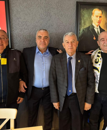 Yalova Fenerbahçeliler Derneği’nde Nedim Güven Güven Tazeledi: 199 Oyla Yeniden Başkan