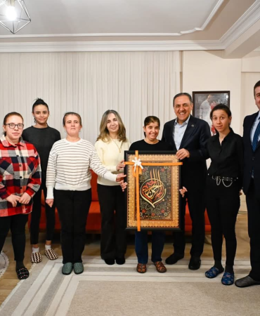 Yalova Valisi Usta’dan Umut Evi’nde Anlamlı İftar: “En Büyük Zenginlik Sevgidir”