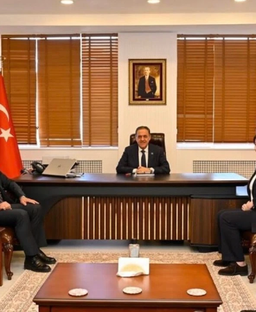 Yalova Valisi Ahmet Hamdi Usta’ya Protokolden Hayırlı Olsun Ziyareti