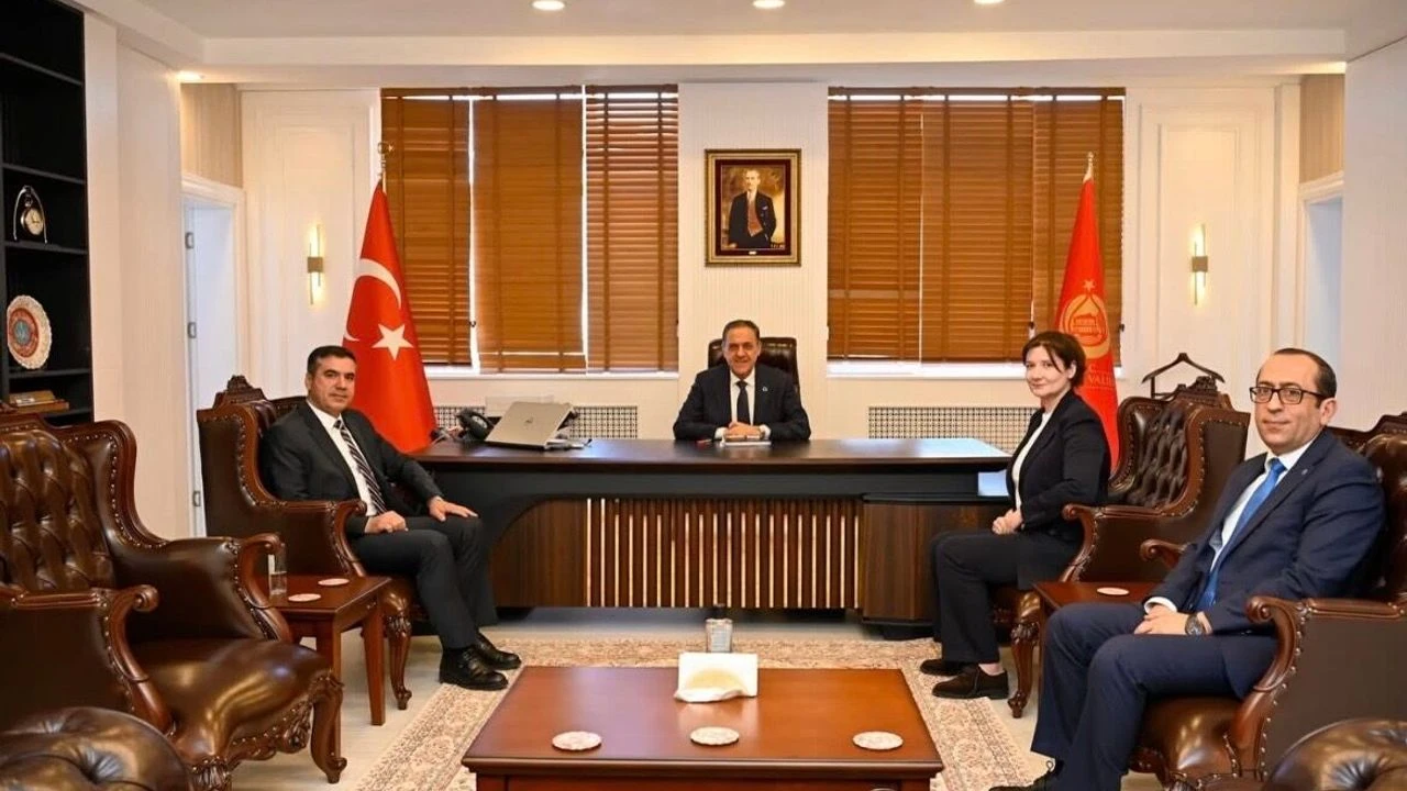 Yalova Valisi Ahmet Hamdi Usta’ya Protokolden Hayırlı Olsun Ziyareti