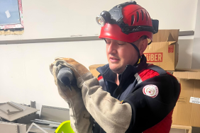 ÇİFTLİKKÖY İTFAİYESİ’NDEN KUŞ VE KEDİ KURTARMA OPERASYONLARI