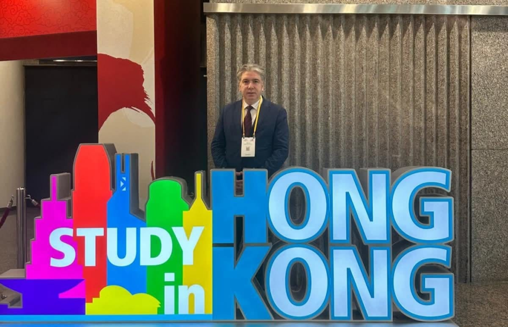 Yalova Üniversitesi Rektörü Hong Kong’da Türkiye’yi Temsil Ediyor