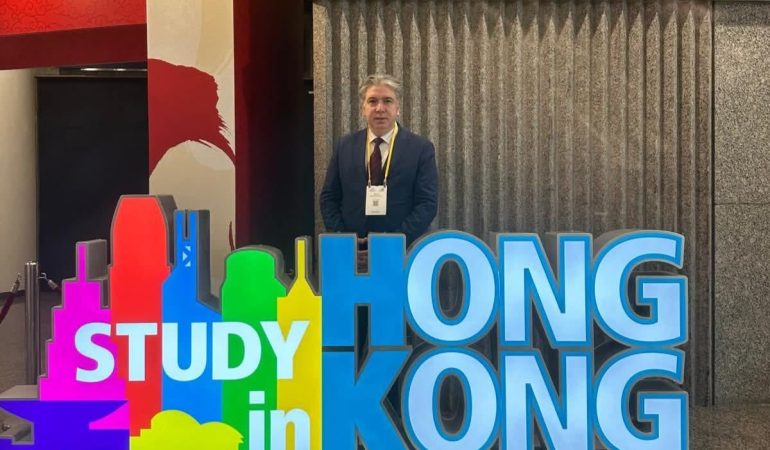 Yalova Üniversitesi Rektörü Hong Kong’da Türkiye’yi Temsil Ediyor