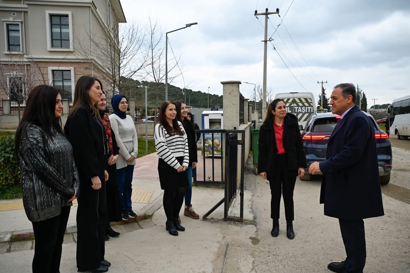 Yalova’da KYK Yurtları Yol Sorunu Çözülüyor: Vali Dr. Ahmet Hamdi Usta Sahada İnceleme Yaptı