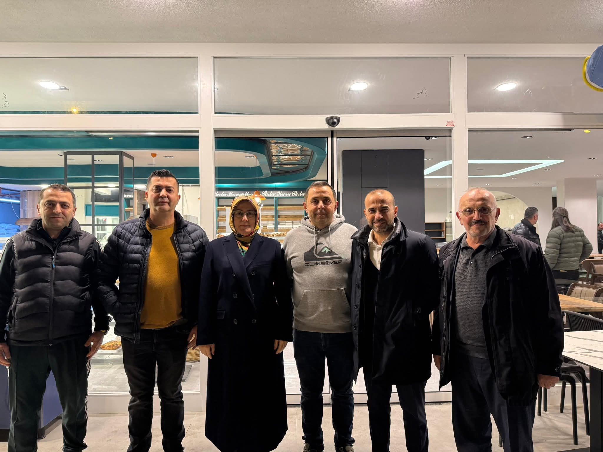 AK Parti Yalova Milletvekili Meliha Akyol Altınova’da İftar Programına Katıldı 12 AK Parti Yalova Milletvekili Meliha Akyol Altınova’da İftar Programına Katıldı