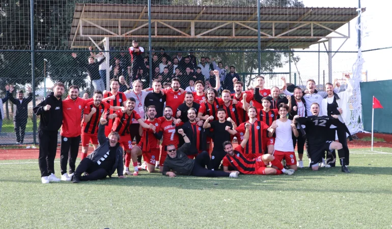 LİDER ÇİFTLİKKÖY, ALTINOVA’YI DA KAYIPSIZ GEÇTİ (3-2)