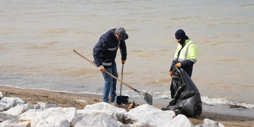 DOĞU SAHİL BANDI KUMSALINDA KAPSAMLI TEMİZLİK ÇALIŞMASI