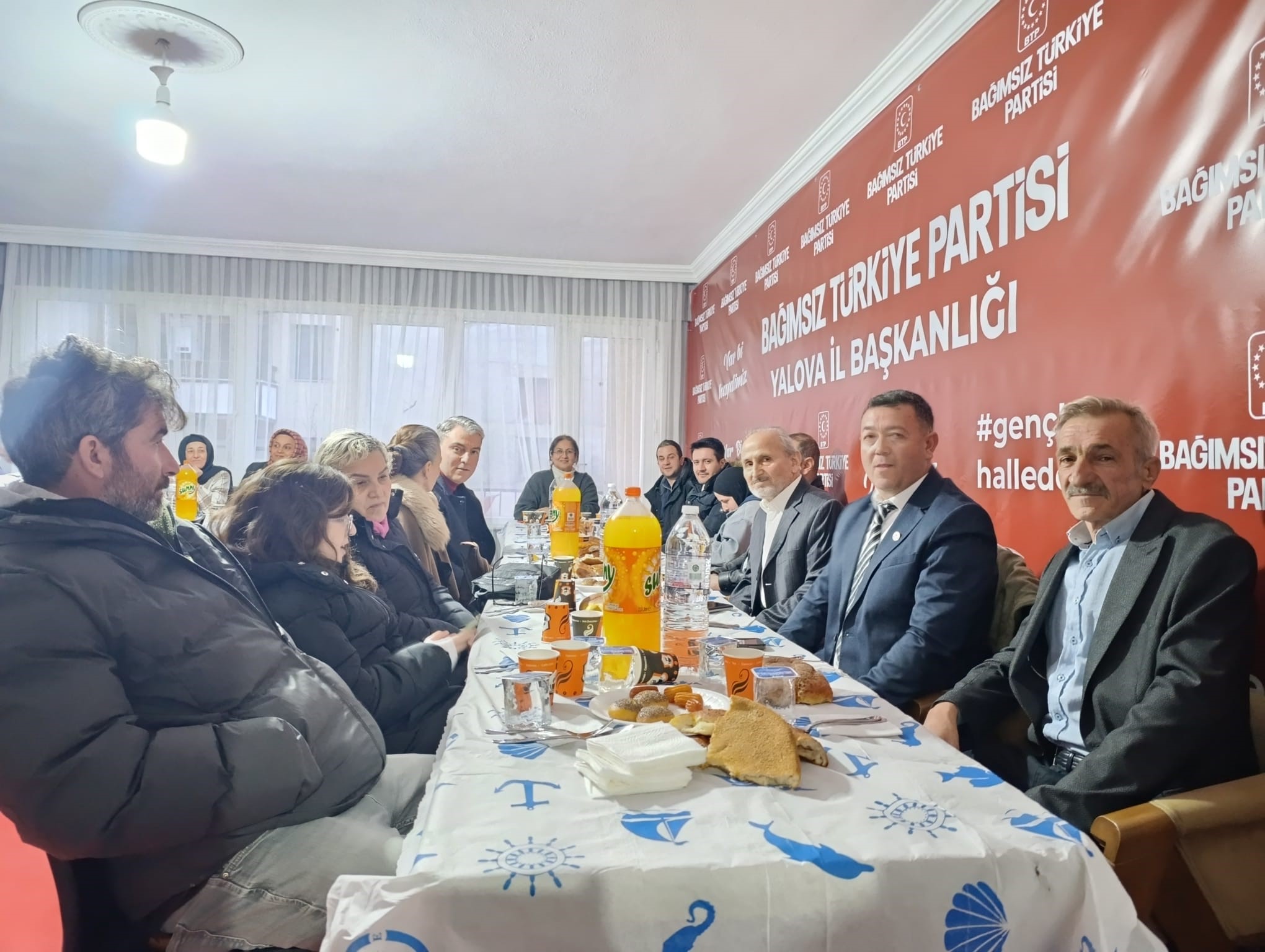 Bağımsız Türkiye Partisi Yalova Teşkilatı Anlamlı İftar Sofrasında Buluştu