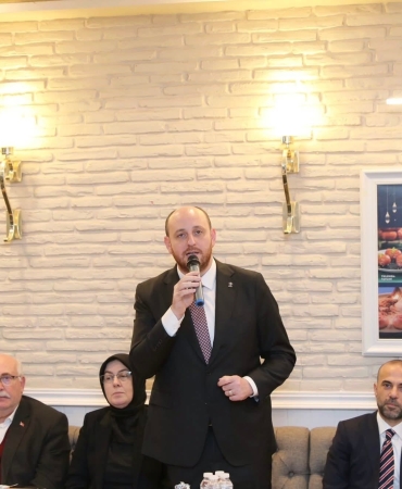 Büyükgümüş, Yalova Dostluk Platformu ile Çay Sohbetinde Buluştu