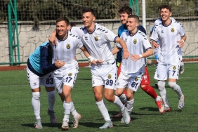 Karamürselspor’dan Kritik Galibiyet! Alperen Topçular Röveşata Golle Sahneye Çıktı