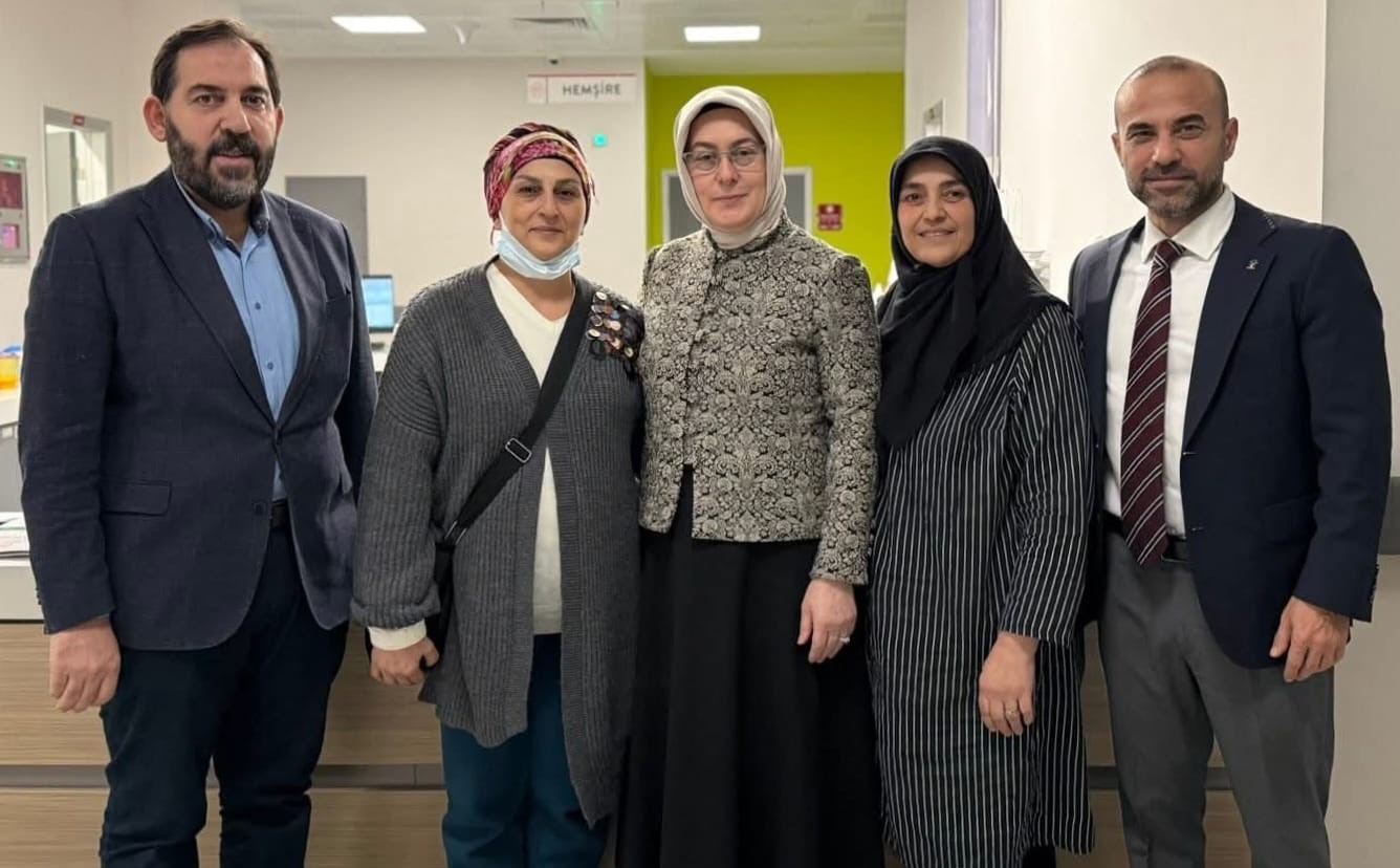 Meliha Akyol’dan Yalova Eğitim ve Araştırma Hastanesi’ne Anlamlı Ziyaret 6 Meliha Akyol’dan Yalova Eğitim ve Araştırma Hastanesi’ne Anlamlı Ziyaret