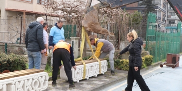 3D YAZICIYLA ÜRETİLEN BANKLAR SAHİLDE YERİNİ ALDI