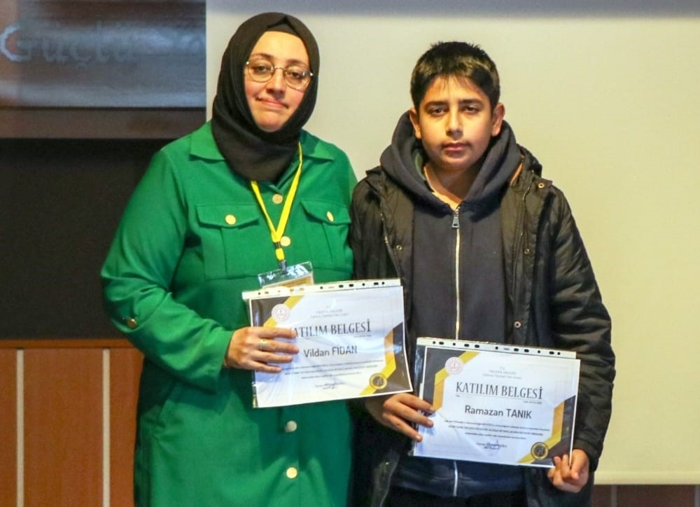 YALOVA’DA MATEMATİK COŞKUSU: ALİ KUŞÇU MATEMATİK YARIŞMASI YOĞUN KATILIMLA GERÇEKLEŞTİ 6 YALOVA’DA MATEMATİK COŞKUSU: ALİ KUŞÇU MATEMATİK YARIŞMASI YOĞUN KATILIMLA GERÇEKLEŞTİ