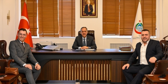 Yalova Lova Otel Yönetiminden Vali Usta’ya Hayırlı Olsun Ziyareti