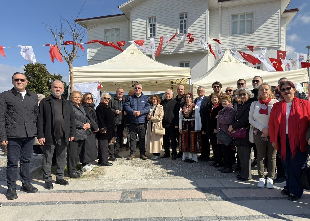 Yalova’da Marteniçka Coşkusu: Başkan Mehmet Gürel’den Birlik ve Dayanışma Mesajı 7 Yalova’da Marteniçka Coşkusu: Başkan Mehmet Gürel’den Birlik ve Dayanışma Mesajı