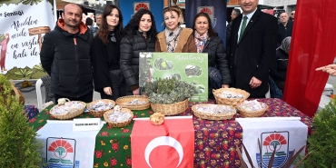 TOHUM TAKAS ŞENLİĞİ’NDE YALOVA STANDINA YOĞUN İLGİ