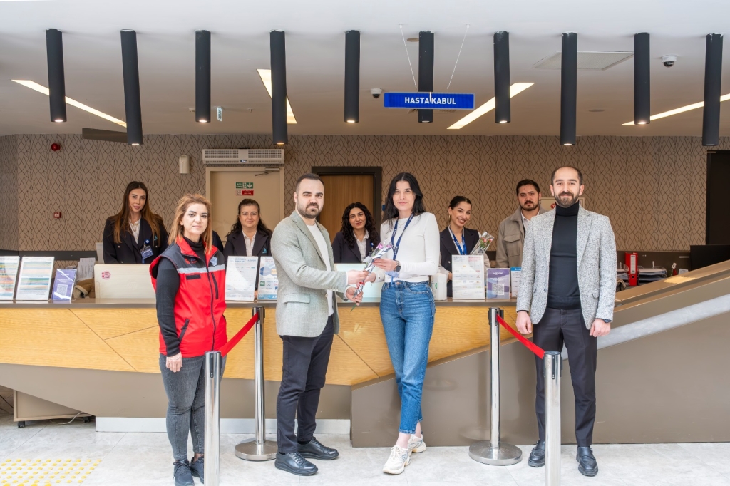 YALOVA BELEDİYESİ’NDEN SAĞLIK ÇALIŞANLARINA TIP BAYRAMI ZİYARETİ