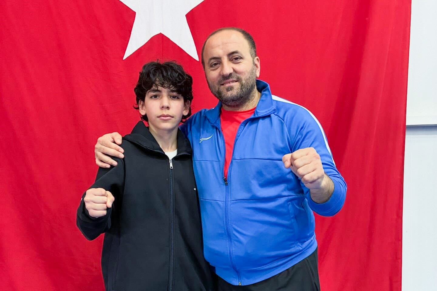 ÇİFTLİKKÖY KARATECİLERİ ŞAMPİYONLUKLARA DOYMUYOR