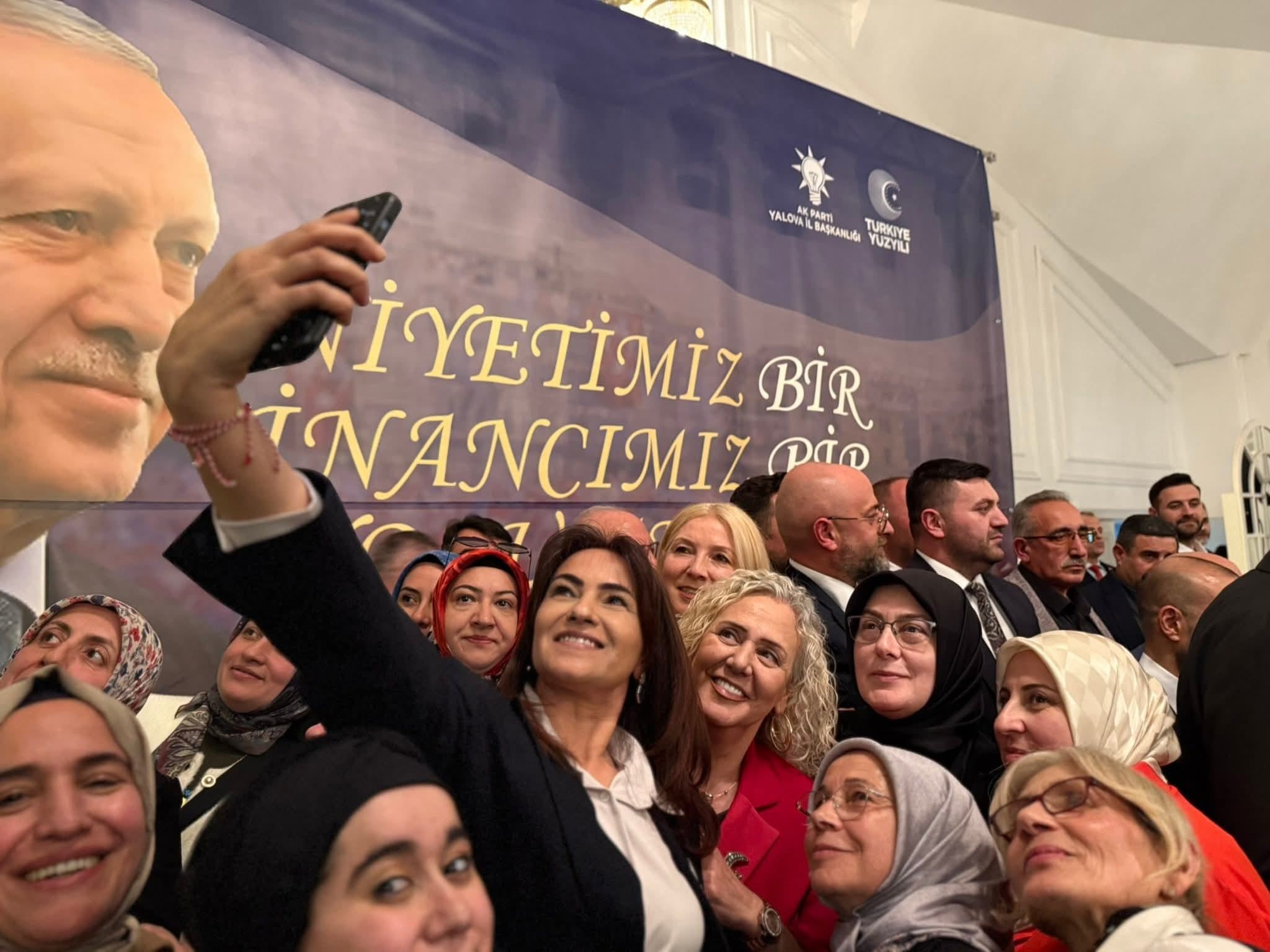 Yalova’da AK Parti Teşkilatı İftar Sofrasında Buluştu: Birlik ve Kardeşlik Mesajı