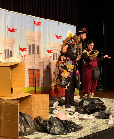 ÇÖPLÜK KRALLIĞINA MİNİKLERDEN YOĞUN İLGİ