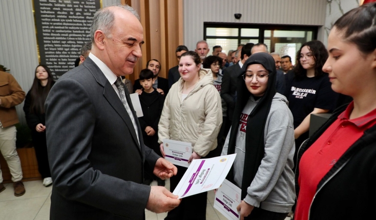 Ordu’da “İstiklalin ve İstikbalin Işığında Mehmet Akif Ersoy ve Safahat” Sergisi Açıldı
