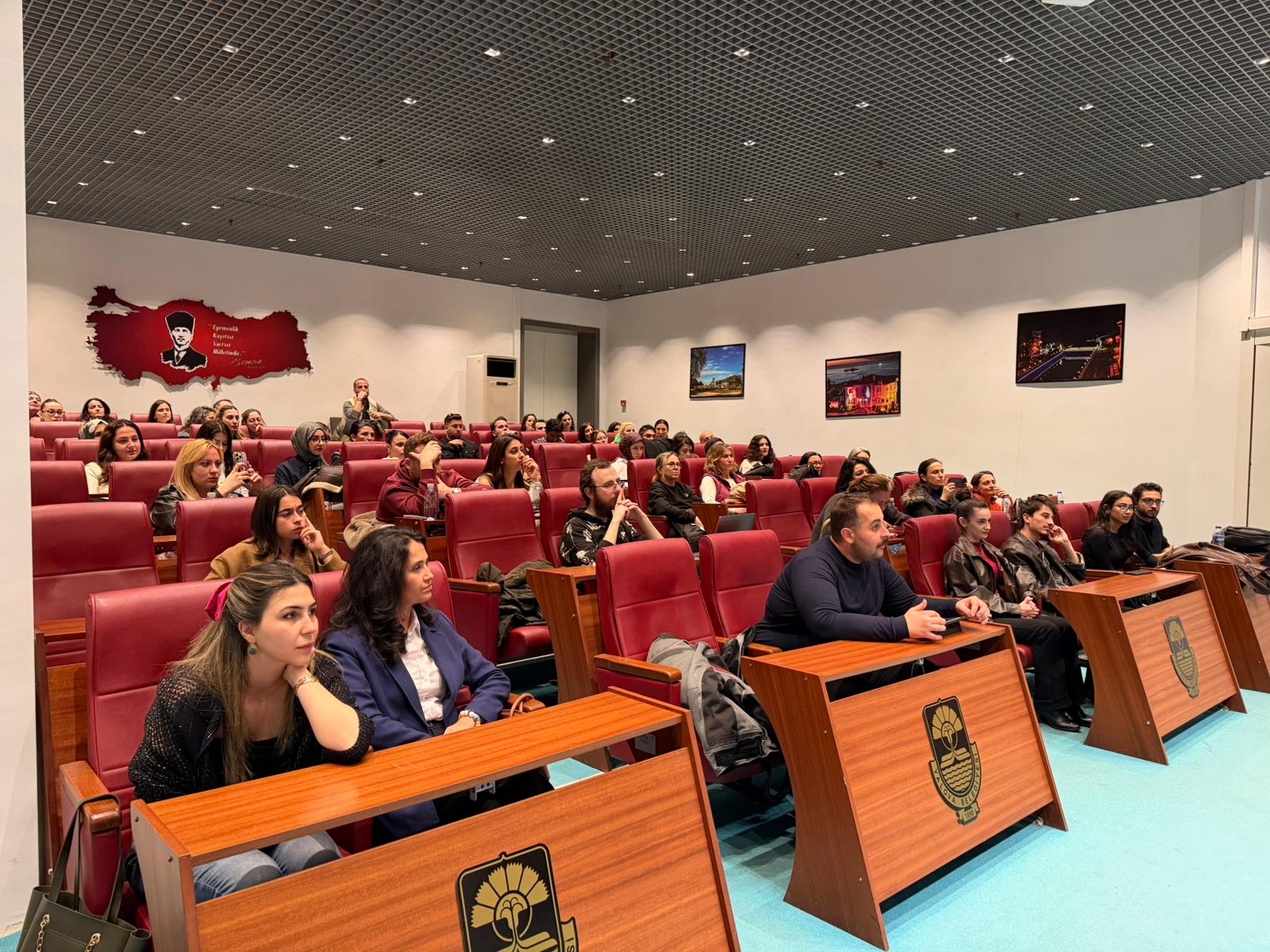 YALOVA BELEDİYESİ FELSEFE ÜZERİNE KONFERANS GERÇEKLEŞTİRDİ 4 YALOVA BELEDİYESİ FELSEFE ÜZERİNE KONFERANS GERÇEKLEŞTİRDİ