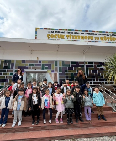 KÜTÜPHANELER HAFTASI’NDA MİNİK OKURLAR BİLGİYLE BULUŞUYOR