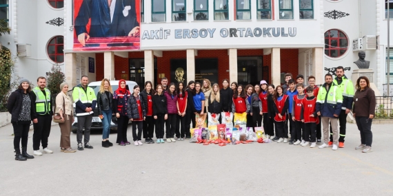 ÖĞRENCİLERDEN TAKDİR EDİLECEK DUYARLILIK