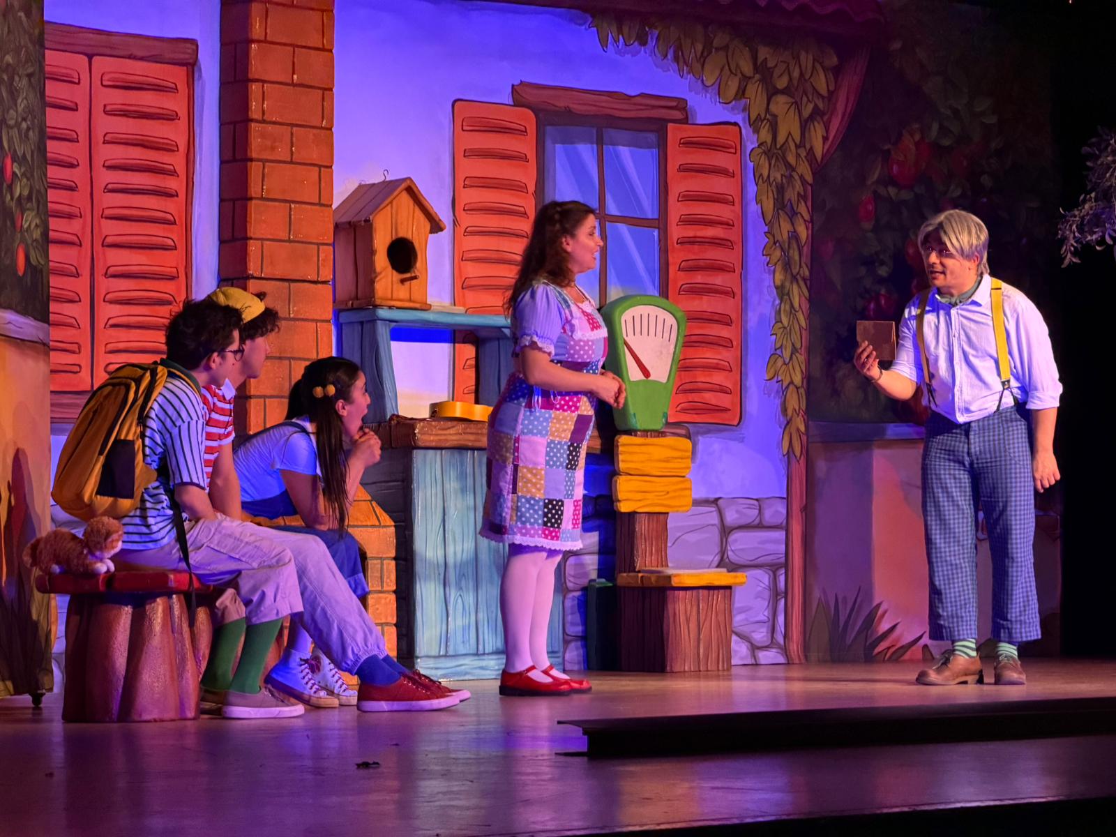 ETİ, ÇEYREK ASIRLIK TİYATRO SERÜVENİNE YALOVA’DA DEVAM ETTİ 4 ETİ, ÇEYREK ASIRLIK TİYATRO SERÜVENİNE YALOVA’DA DEVAM ETTİ