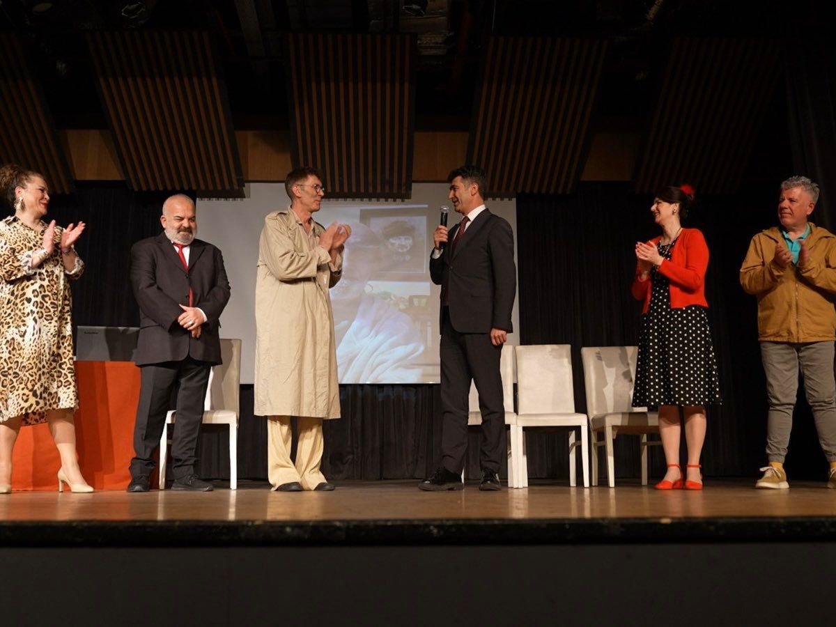 YALOVA’DA TİYATRO ŞÖLENİ FİNALE HAZIRLANIYOR 4 YALOVA’DA TİYATRO ŞÖLENİ FİNALE HAZIRLANIYOR