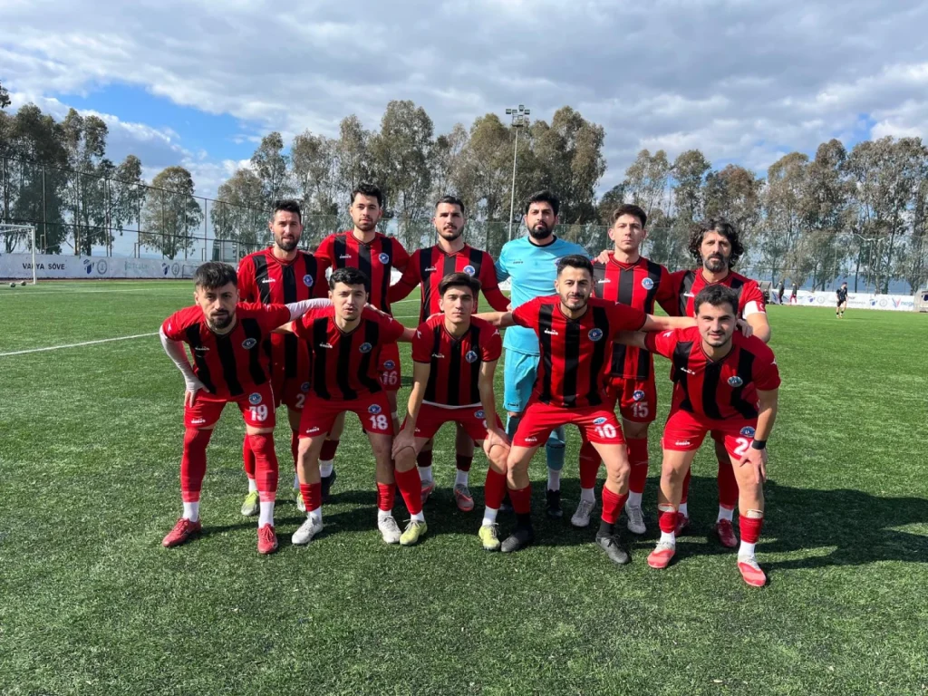 ÇİFTLİKKÖY’DEN ŞAMPİYONLUK YOLUNDA 8 FARKLI GALİBİYET (9-1)