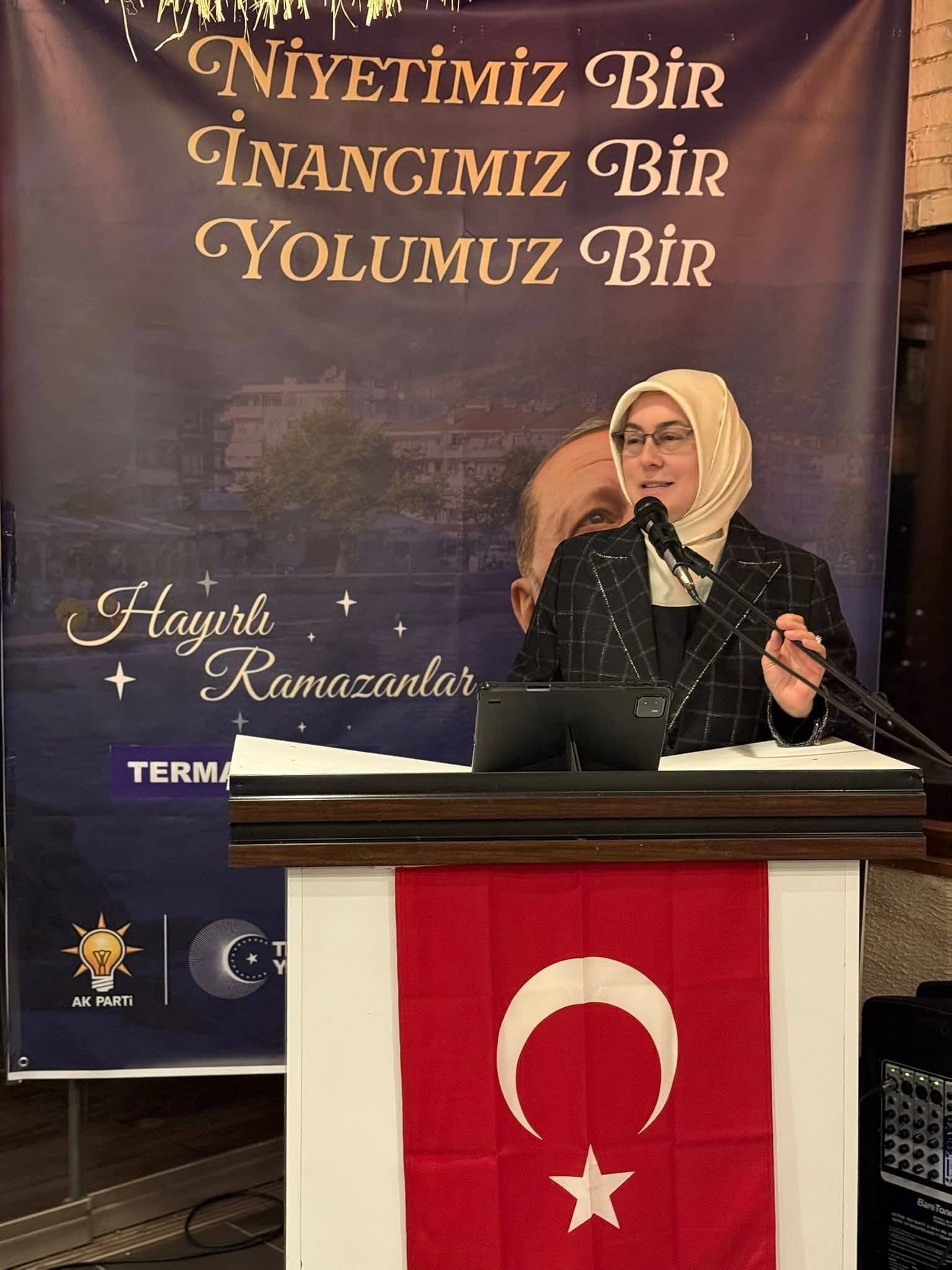 AK Parti Teşkilatı Termal’de Geleneksel İftar Sofrasında Buluştu