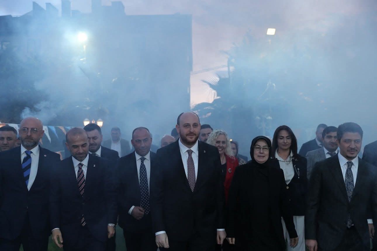 Yalova’da AK Parti Teşkilatı İftar Sofrasında Buluştu: Birlik ve Kardeşlik Mesajı