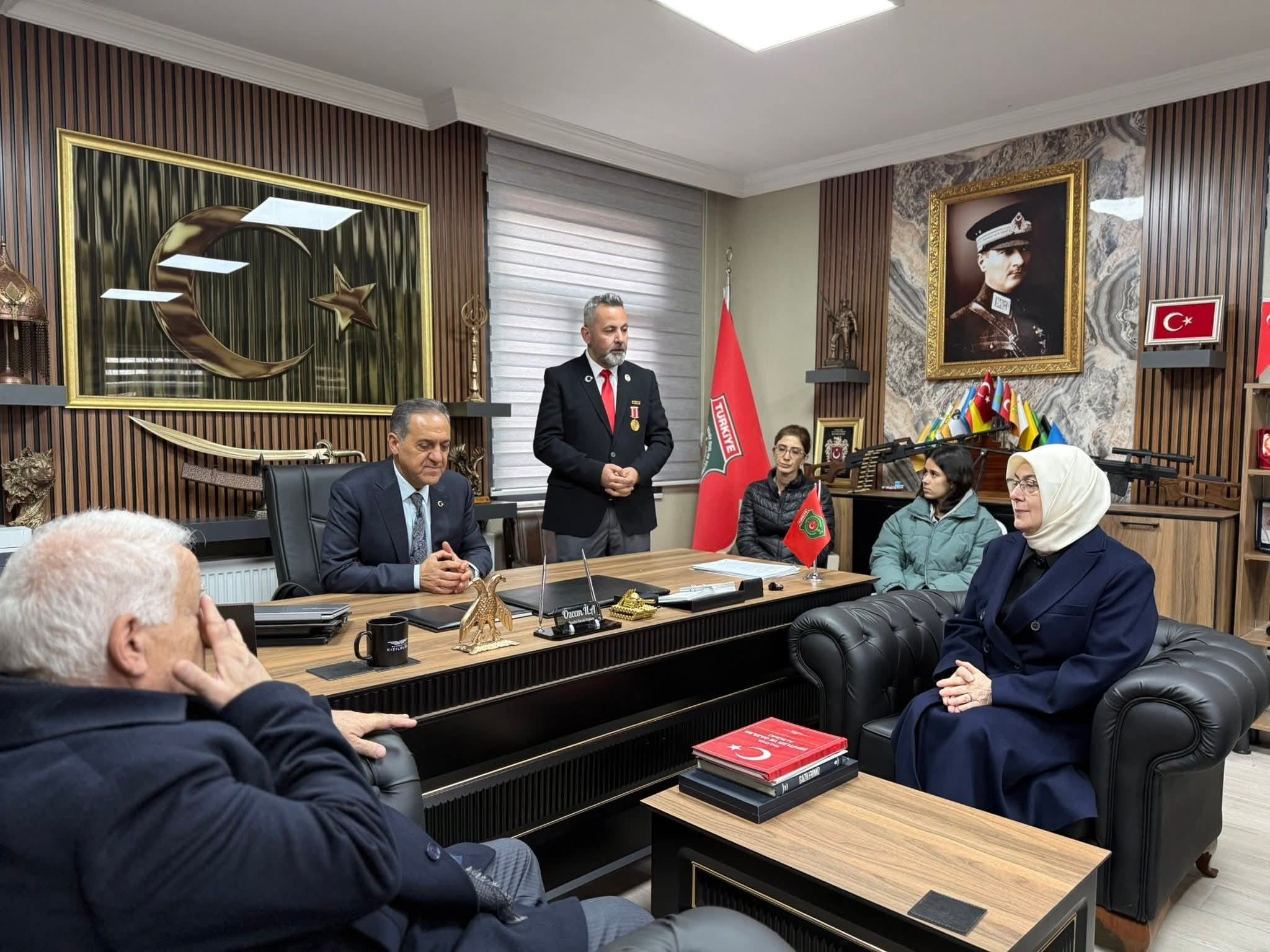 AK Parti Yalova Milletvekili Meliha Akyol, 18 Mart’ta Şehitleri Andı: “Çanakkale Ruhu Ebediyen Yaşayacak”