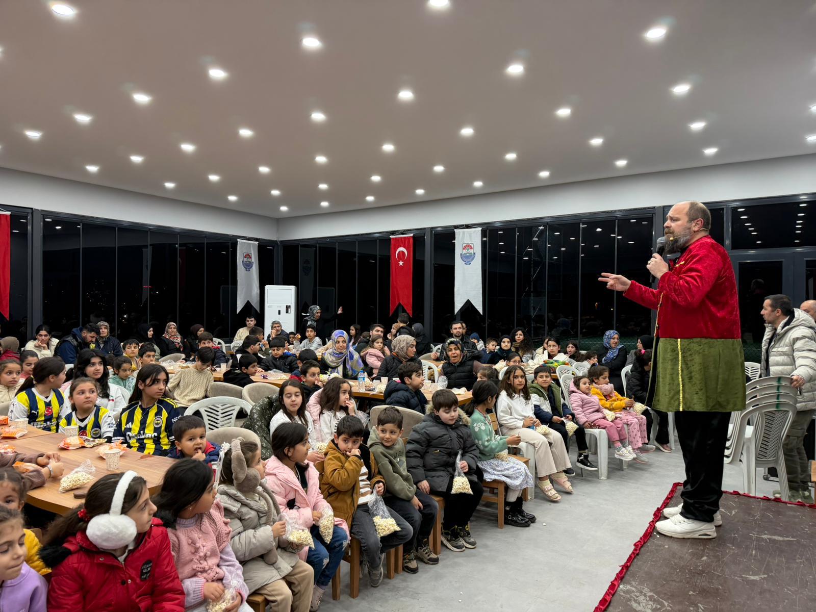 MAHALLE ETKİNLİKLERİ BİNLERCE ÇOCUĞA ULAŞTI