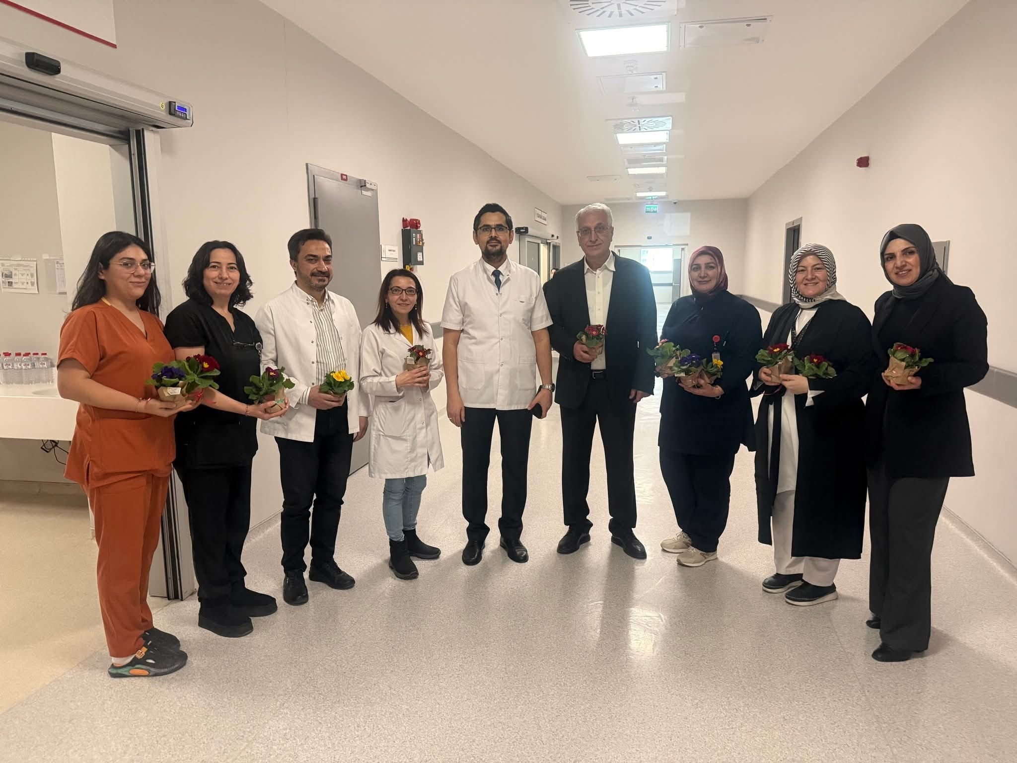 Yalova Eğitim ve Araştırma Hastanesi’nden 14 Mart Tıp Bayramı Mesajı