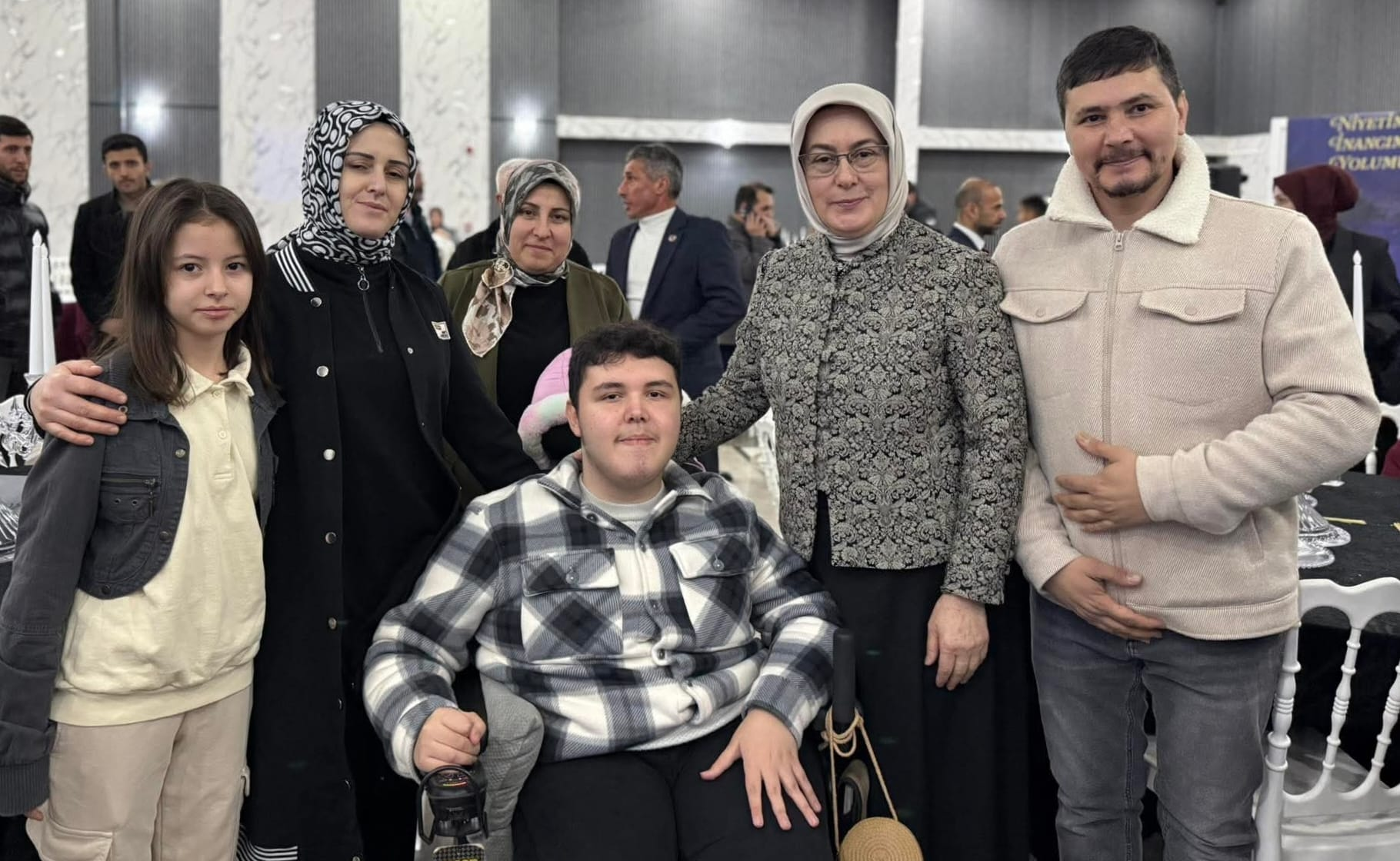 AK Parti Çiftlikköy Teşkilatı Geleneksel İftar Sofrasında Buluştu 7 AK Parti Çiftlikköy Teşkilatı Geleneksel İftar Sofrasında Buluştu