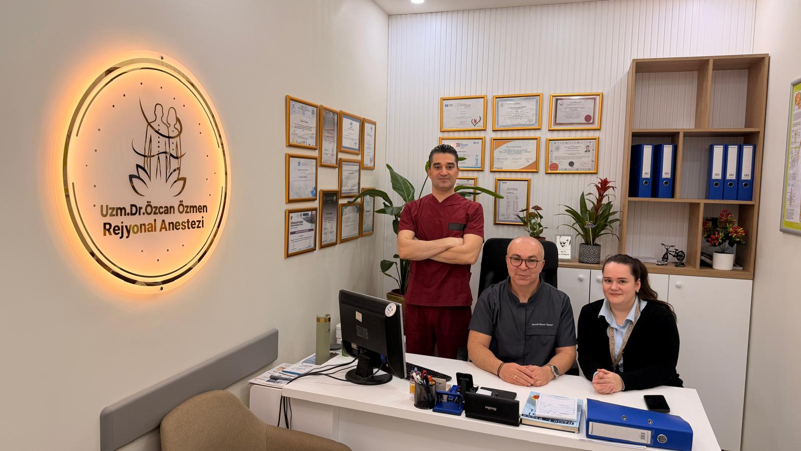 Yalova’da Ağrıya Modern Dokunuş: Rejyonel Anestezi Polikliniği Hizmete Girdi 5 Yalova’da Rejyonal Anestezi Dönemi: Dr. Özcan Özmen Özel Aktif International Hospital’da Hasta Kabulüne Başladı