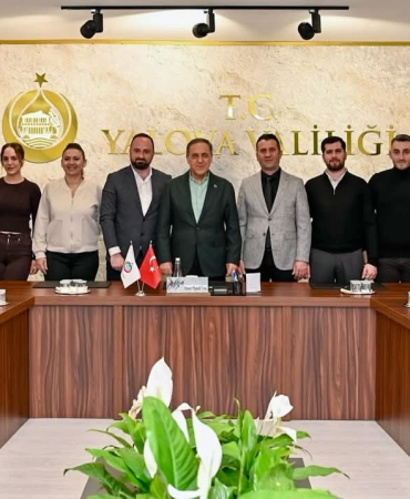 Yalova Esnaf ve Sanatkârlar Odası’ndan Dr. Ahmet Hamdi Usta’ya Hayırlı Olsun Ziyareti