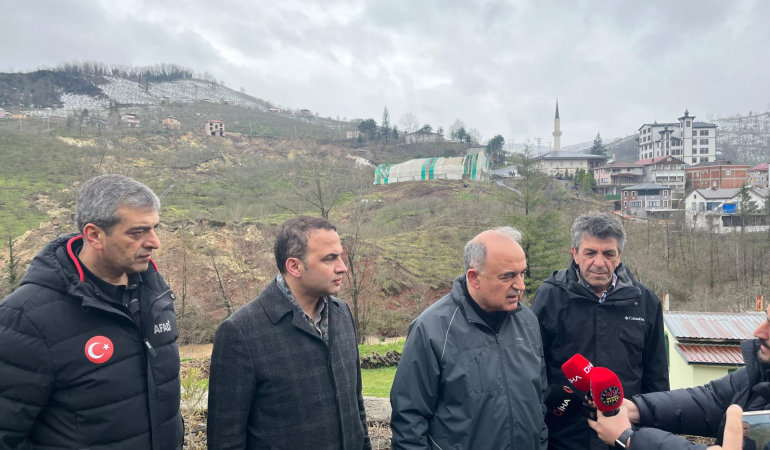 Ordu’da Heyelan Alarmı: Vali Muammer Erol Sahada İncelemelerde Bulundu
